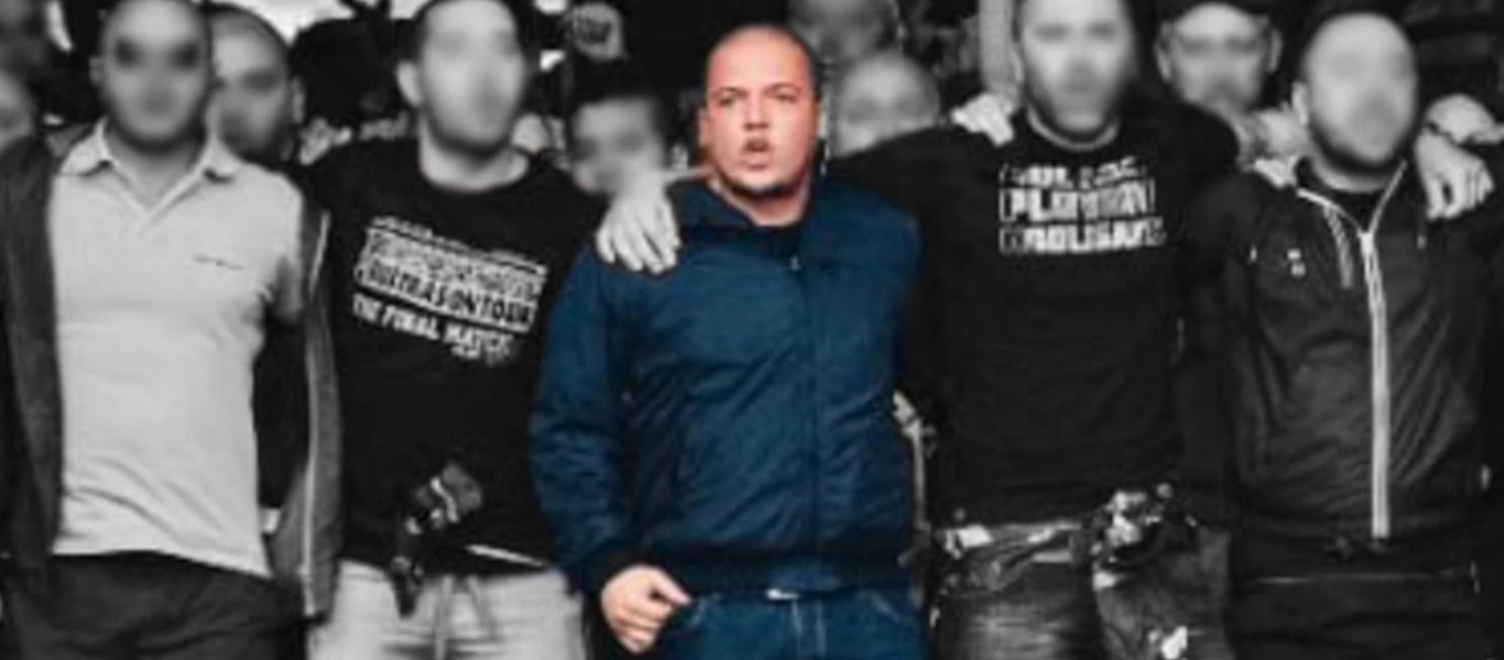 Πατέρας νεκρού οπαδού στη Θεσσαλονίκη: «Το θέαμα ήταν τρομακτικό τον είχαν διαλύσει»